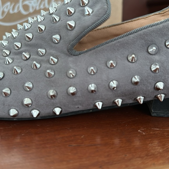 Christian Louboutin Gray Studded Men's Shoes - Picture 7 of 11